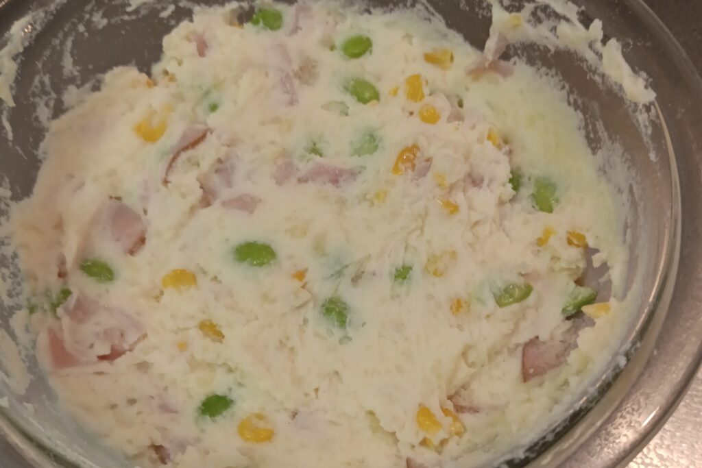 お弁当のおかず調理中