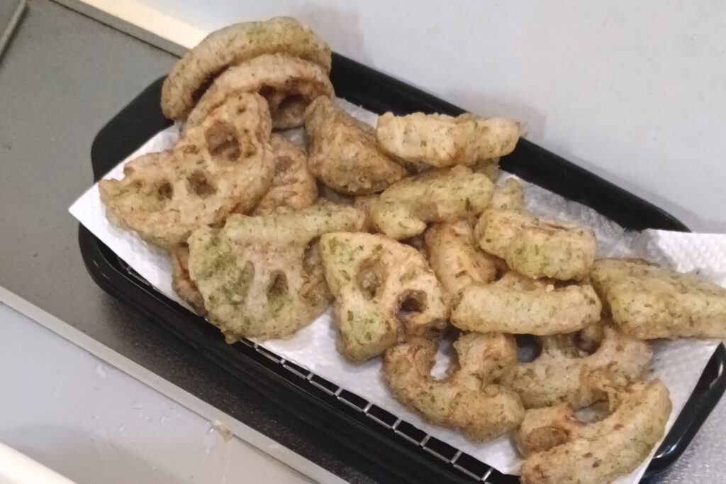 お弁当のおかず調理中