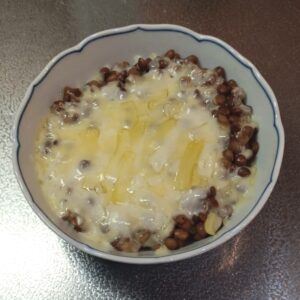 レンズ豆のチーズ乗せ完成