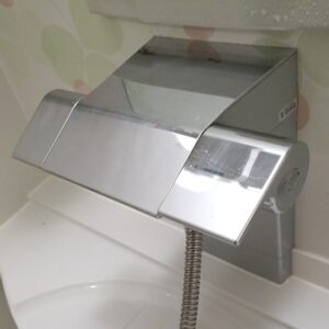 お風呂場の水栓