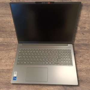 実際に購入したレノボ IdeaPad Slim 3i Gen 10